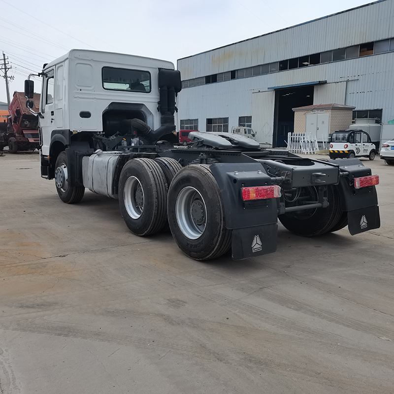 New/Used Sinotruk Howo 6*4 Left/Right Hand Driving 375/400hp Tractor Head Truck for Sale