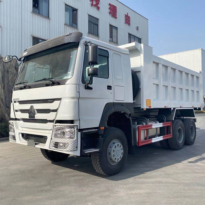 Second Hand 371 Horsepower 10 Wheeler Diesel Engine 6*4 HOWO Dump Truck for Sale