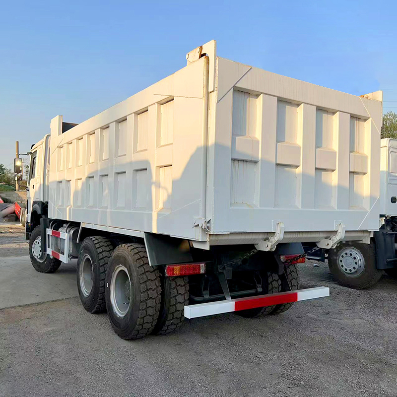 Good Quality Cheap Sinotruk Howo 6x4 Used Tipper Truck 10 Tires 30 Tons LHD RHD Heavy Loading Dump Truck for Africa Market