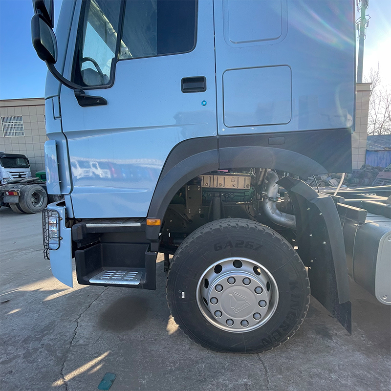  New HOWO 6*4 Diesel Tractor truck, Right/Left Hand Drive