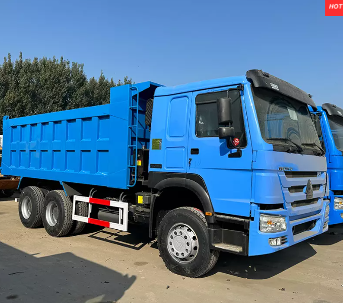 The 6X4 second-hand Dump truck is in stock. and the production price is more affordable than the new tractor. Replace with new tires and boxes, etc., and can also be customized according to customer needs.