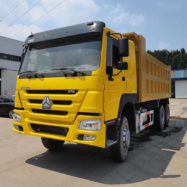 Factory Price Sinotruck Howo 375 Horsepower 10 Wheeler 6*4 Heavy Duty 40 Ton Dump Truck with High Quality